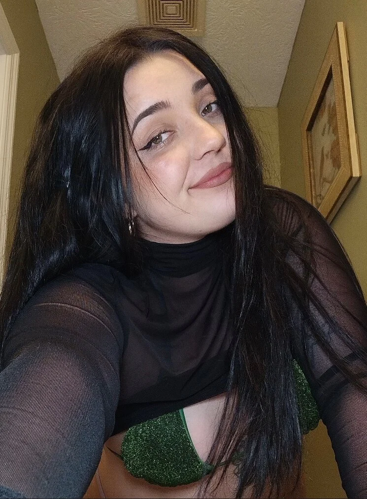 MaryLuxLuv's avatar