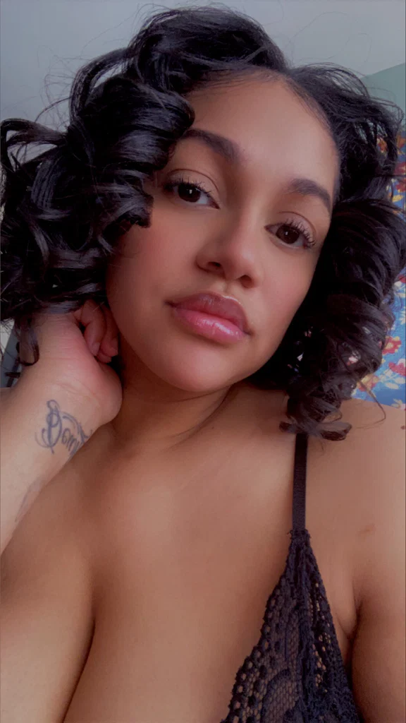 Jessica Karadolian's avatar