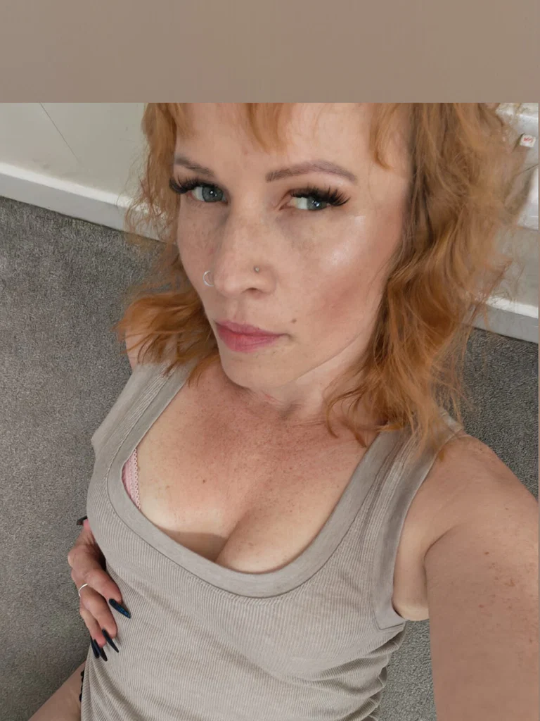 Caitlin, your favourite Scottish camgirl's avatar