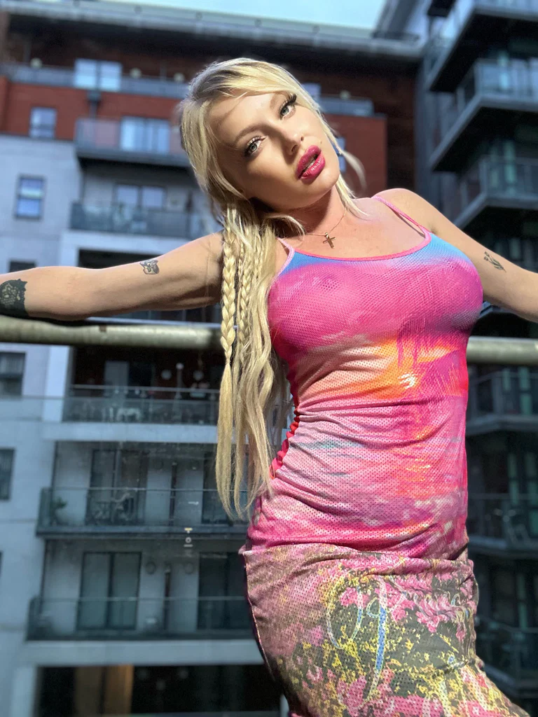 Lou Monrow’sBoudoirxo's avatar