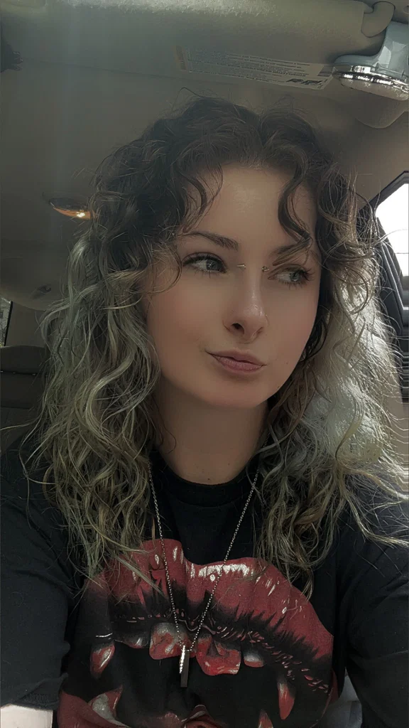 Ulla Marie's avatar