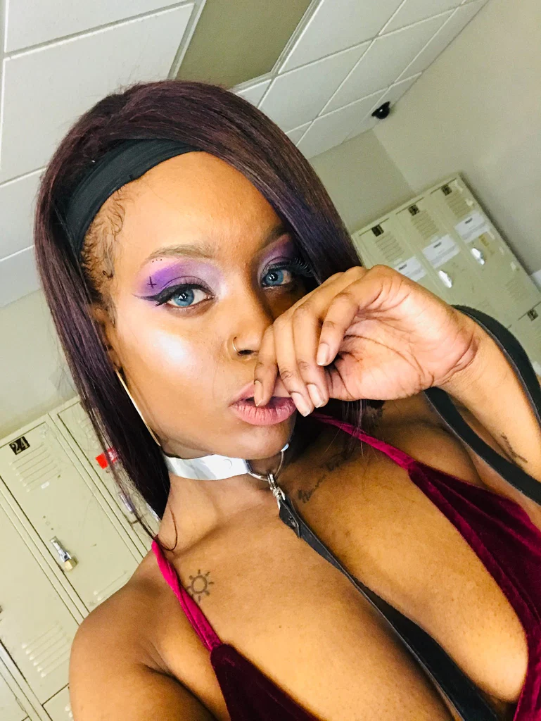 Aris💜's avatar