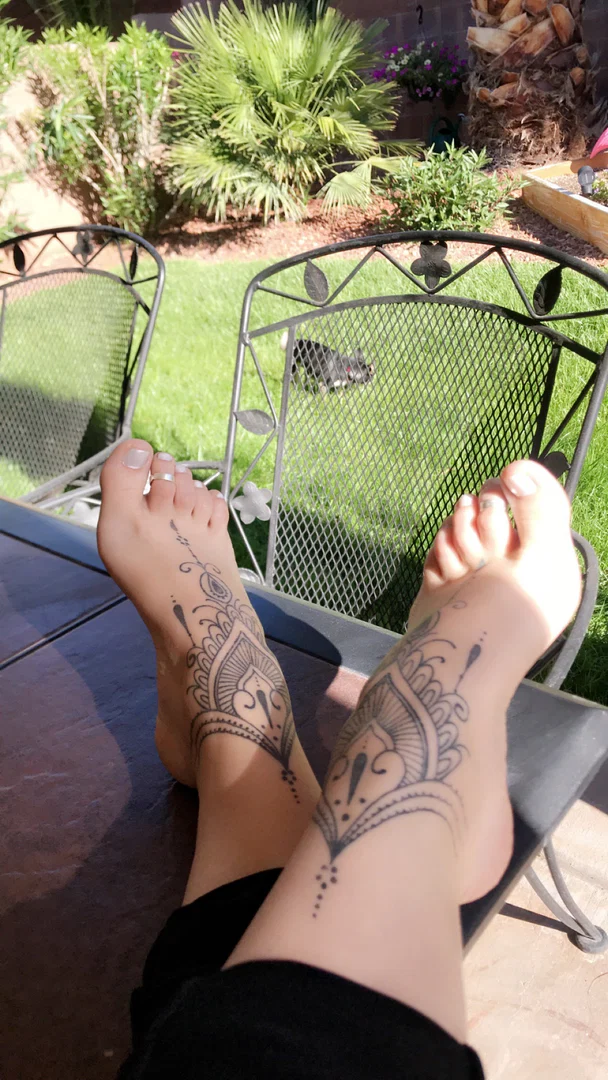 Gypsy feet profile banner
