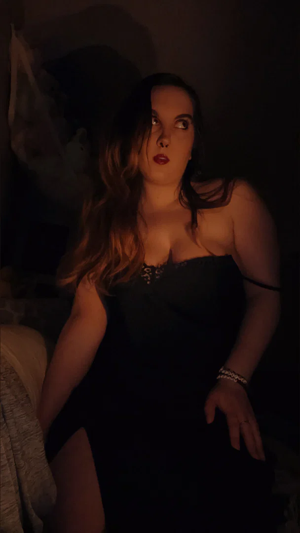 Viv profile banner