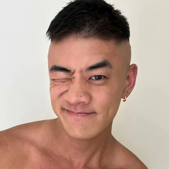 ☀️✨Aaron Chu 🥜🥞's avatar