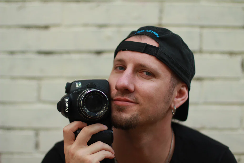 Paul Lynx's avatar