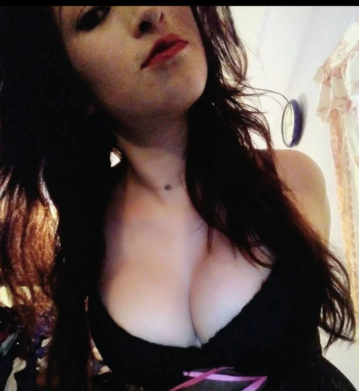 Mishelle's avatar