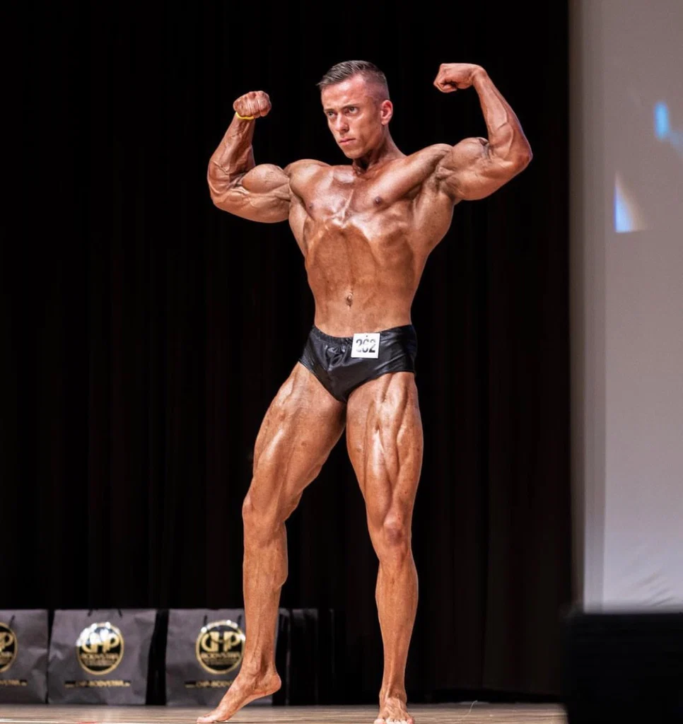 GermanMuscleGod's avatar