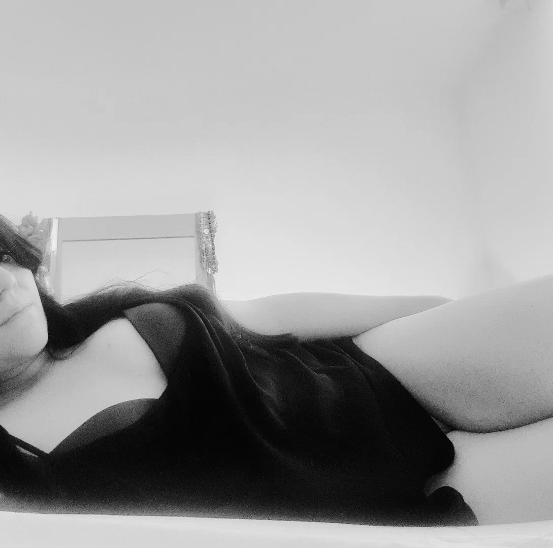 Diva profile banner