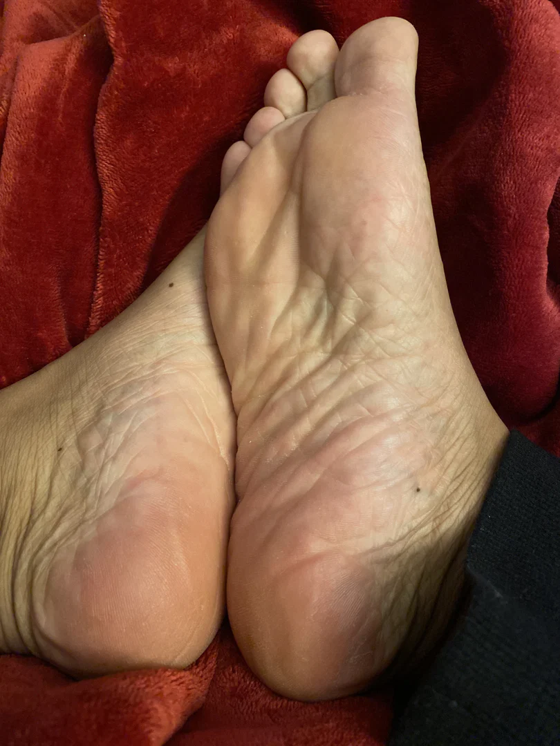 Indian feet profile banner