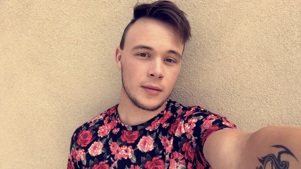 Wes's avatar