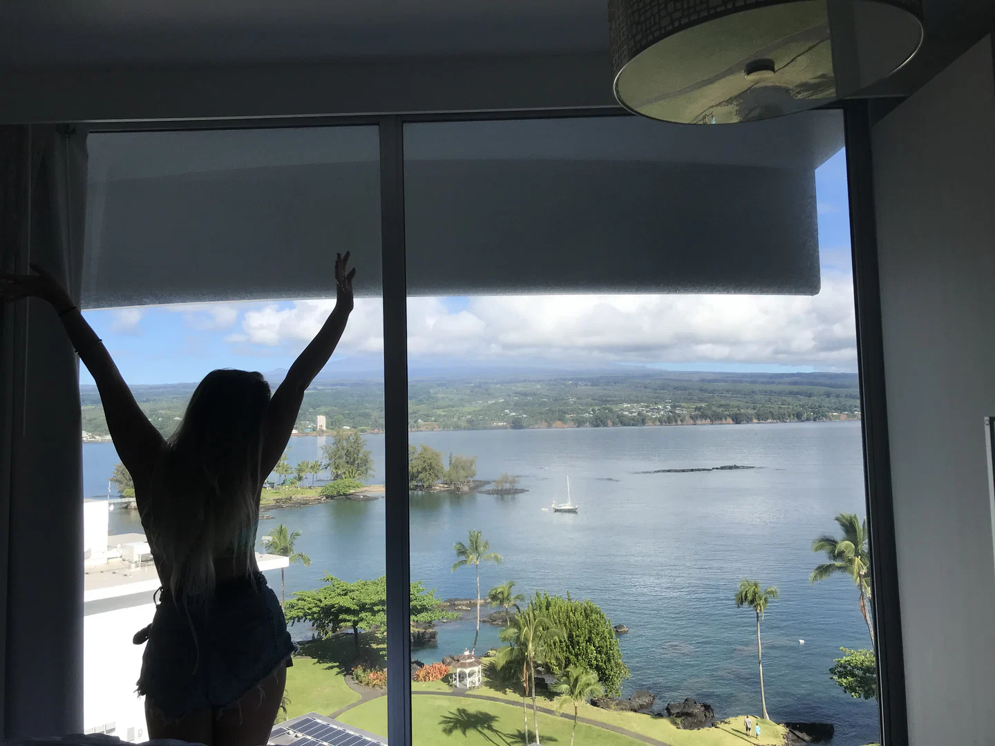 Lacey Love profile banner