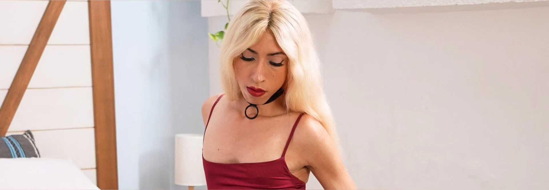 Kinky Bella Hart profile banner