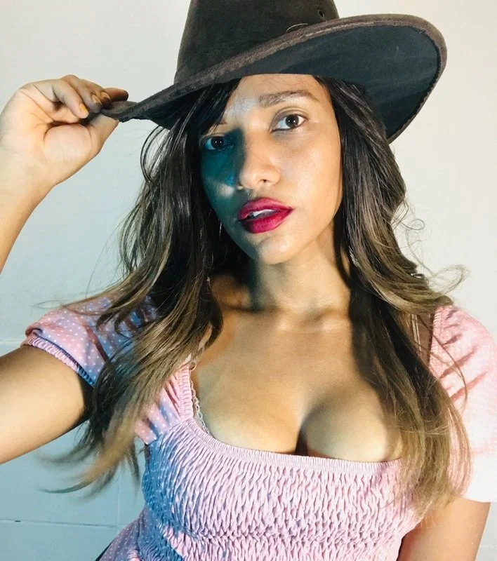 Anne Michelle's avatar