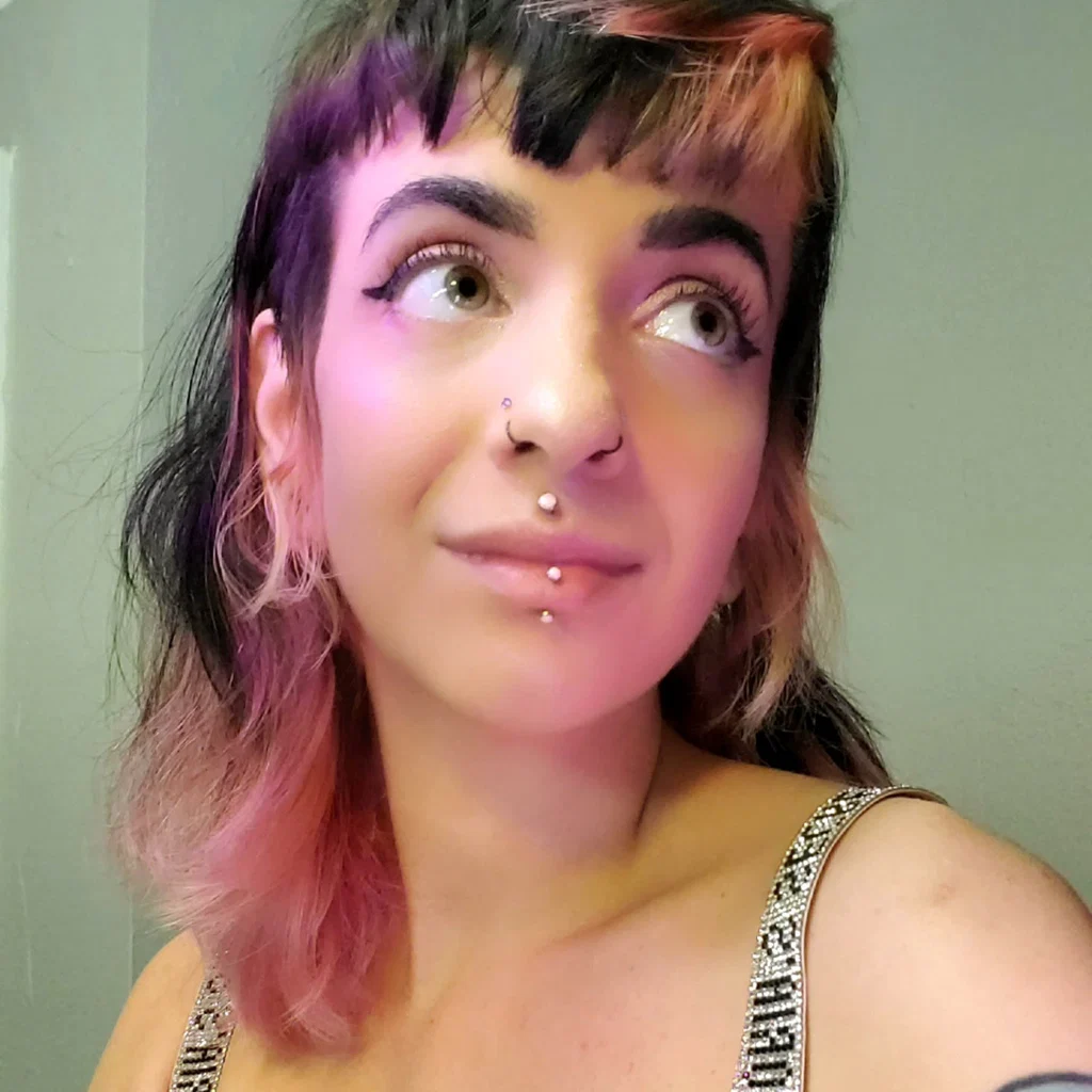 Alex Luxx's avatar