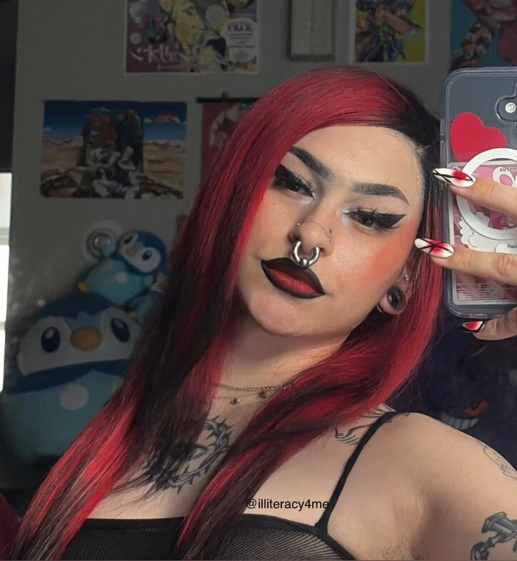 Alice 🖤