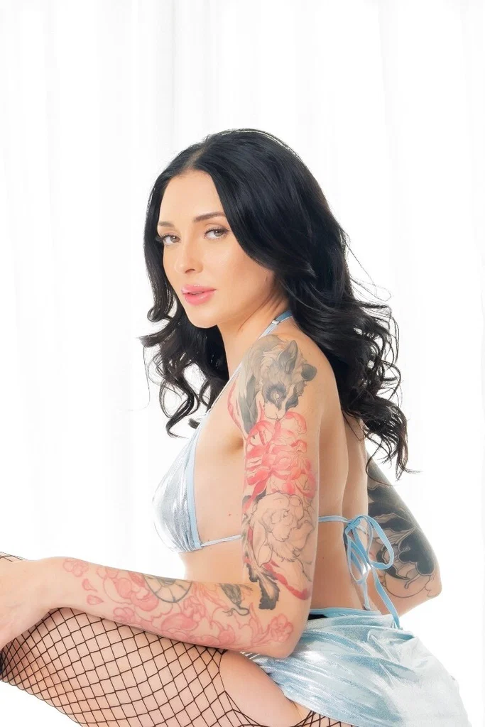 Charlotte Sins 🎂✨BDAY AUG 5TH 🎂✨'s avatar