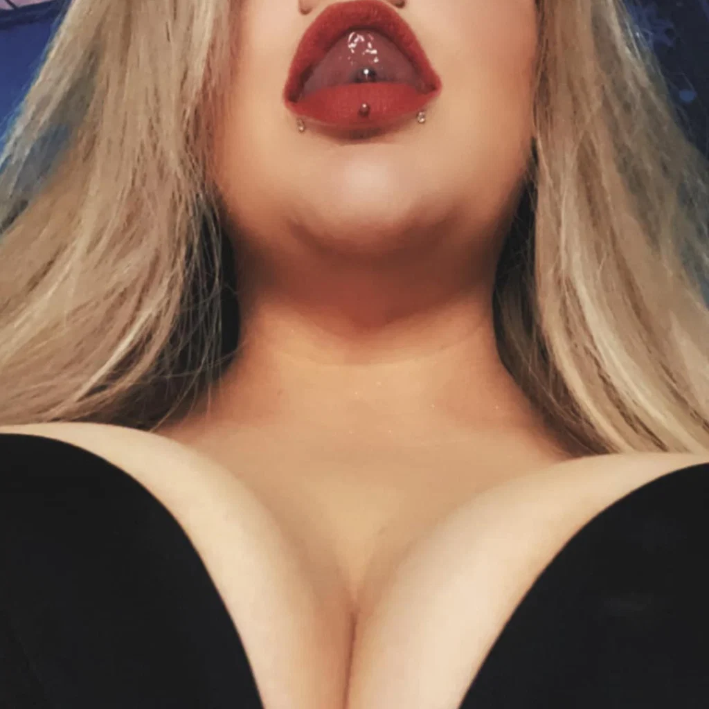 Christina Indica's avatar