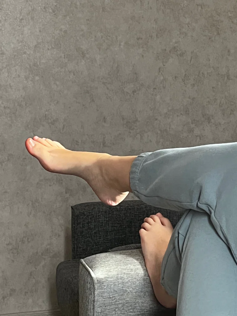 For.biddenfeet