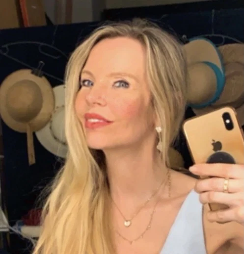 Manuela's avatar