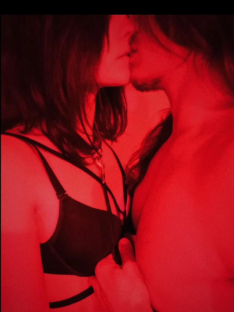 mrs. &amp; mr. glow's avatar