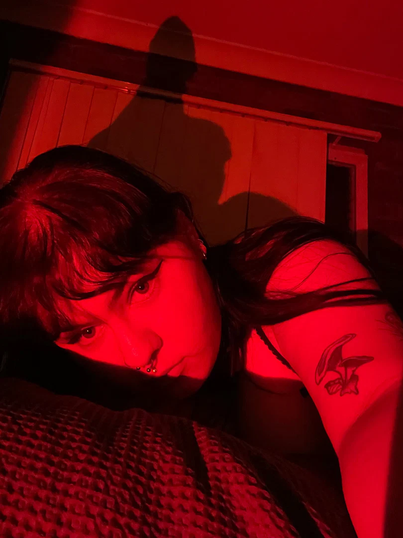 elaine fatale ❤️🔥 profile banner