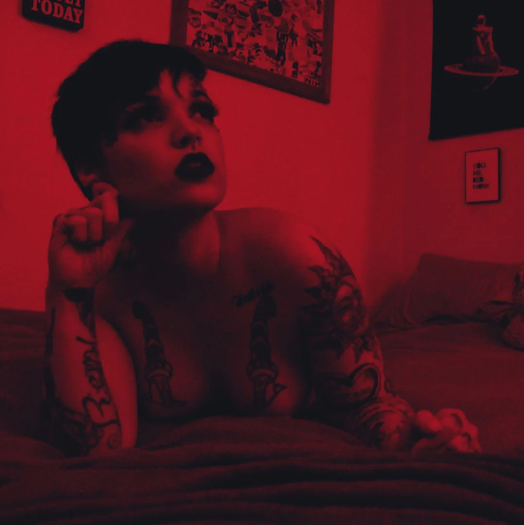 Vanna profile banner