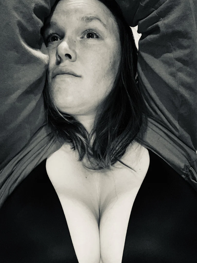 Dirtyfarmbabe profile banner