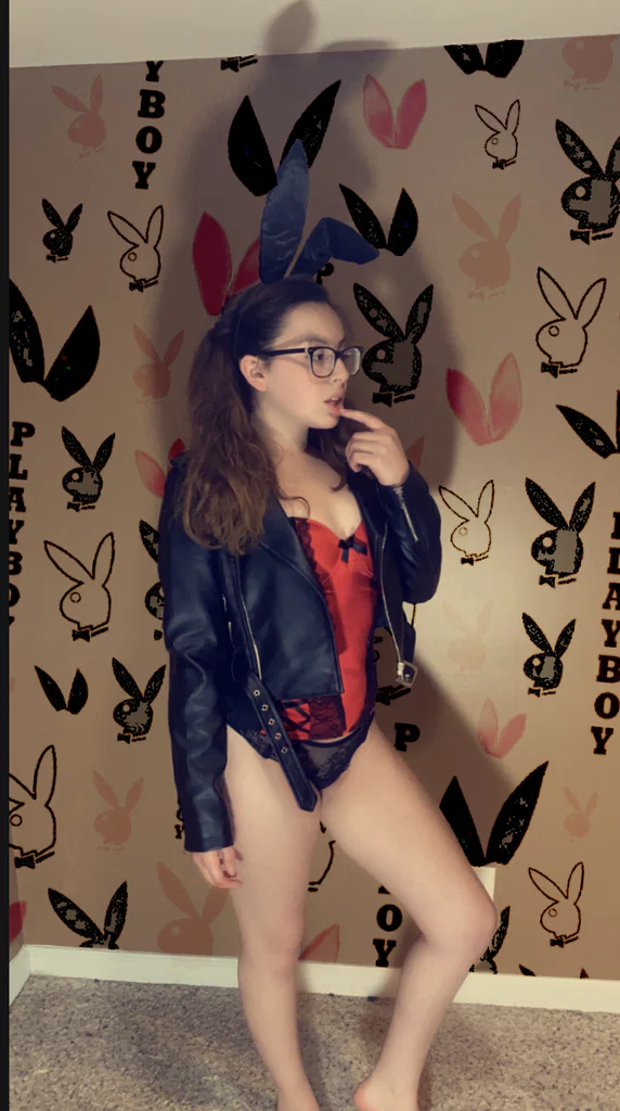 Bella Ramoz's avatar