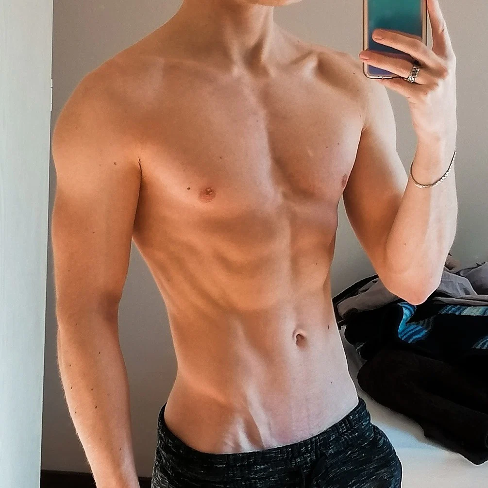 CovetmeV's avatar