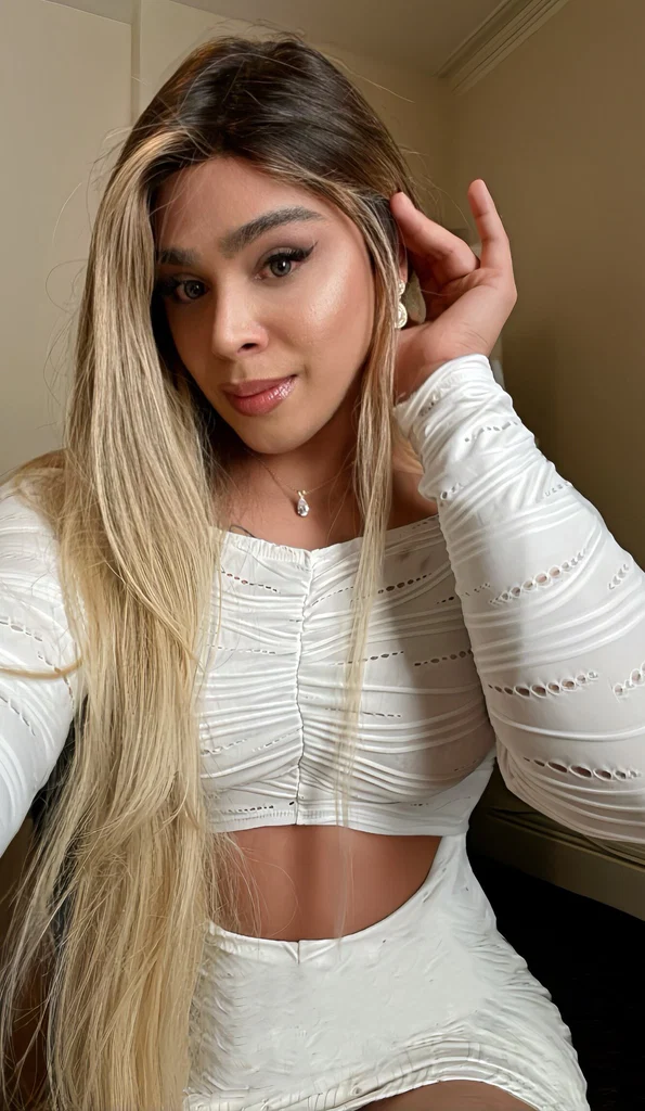 🇧🇷🔥 𝑺𝒂𝒓𝒂𝒉 𝑲𝒂𝒍𝒊𝒎𝒂𝒏𝒏 🔥🇧🇷
