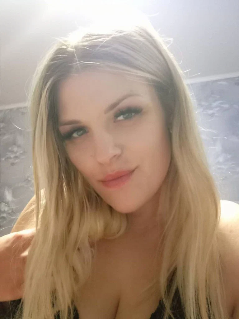 Victoria 🇺🇦's avatar