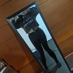 Kat 🤤's avatar
