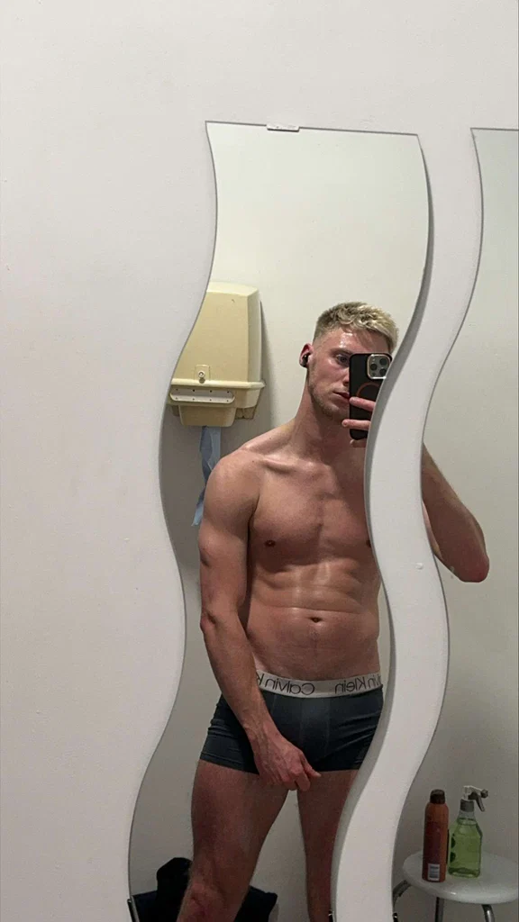blueblondeboy