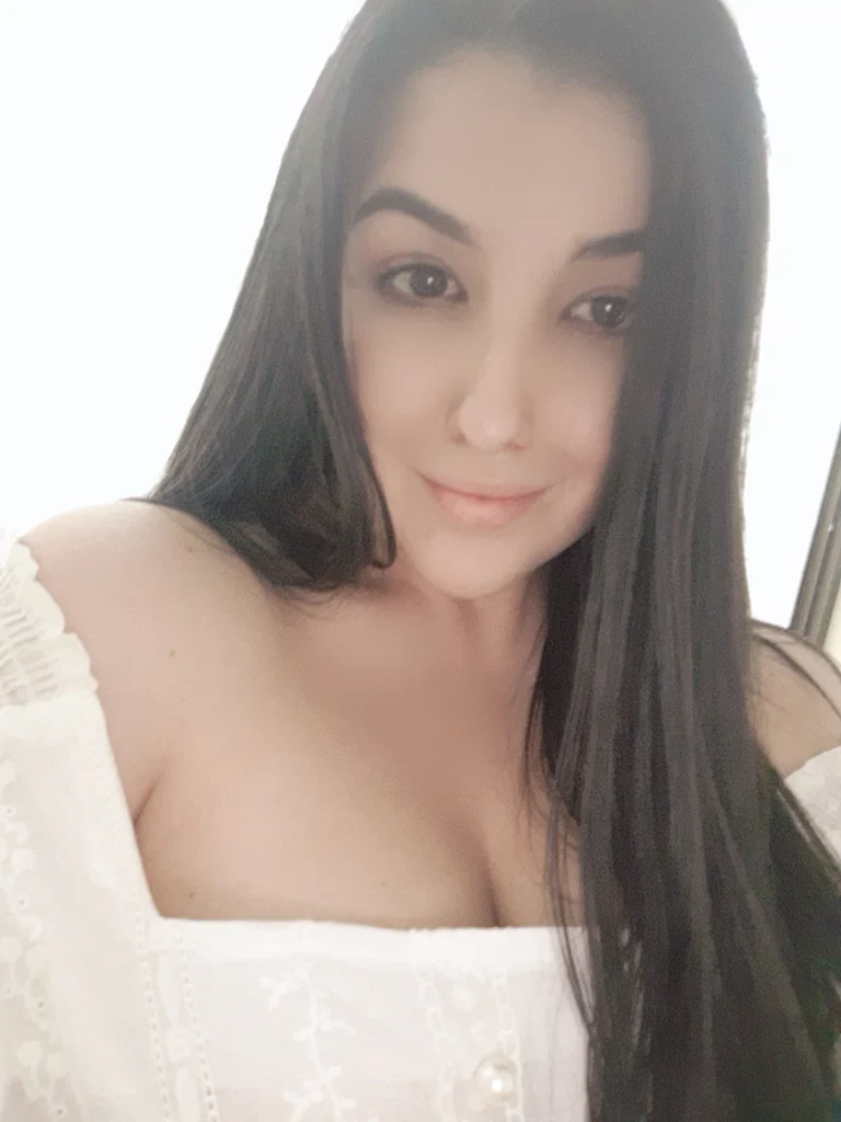 Adriana's avatar