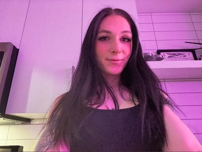 Nikki North 🖤