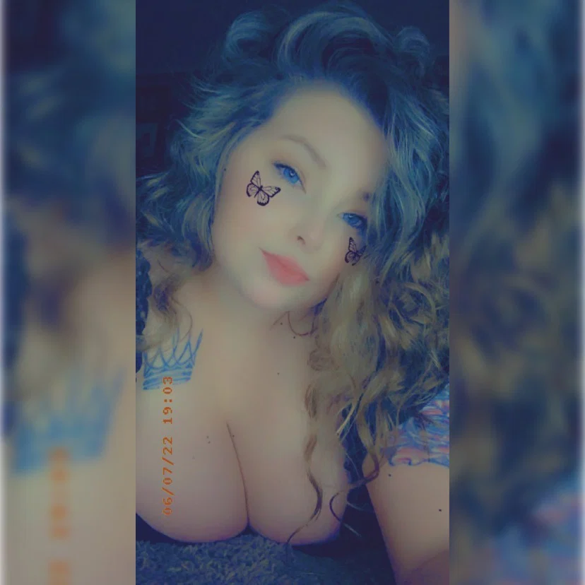 Lacie Ann's avatar