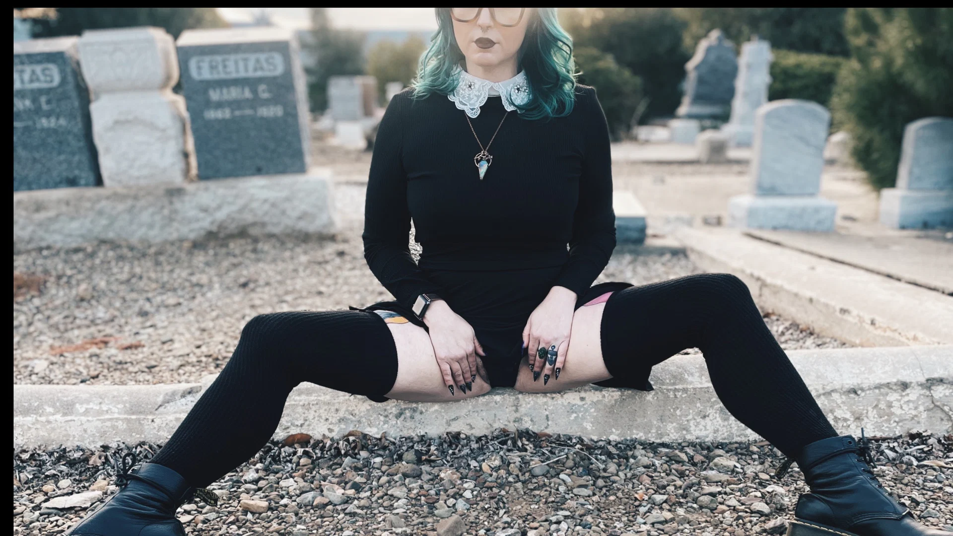 🖤Cemetery Slüt 🖤 Free Sub 🖤 profile banner