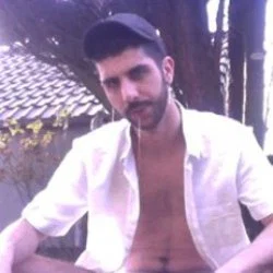 Leon Chevalier's avatar