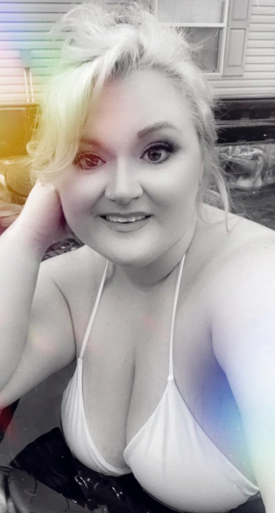 ℳ𝒾𝓈𝓈 ℒ𝒶𝒹𝓎 ℬℯ𝒶's avatar