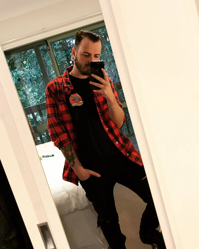 Senpai Ray's avatar