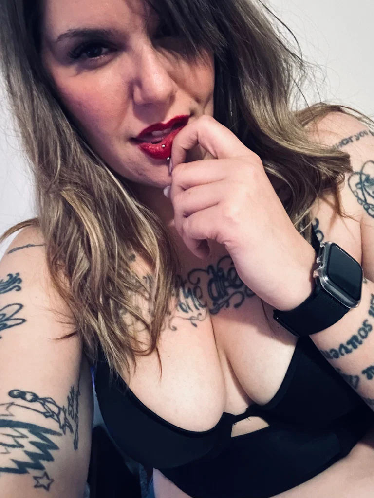MadameThiannie's avatar