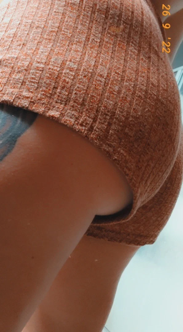 Brynn Adams profile banner
