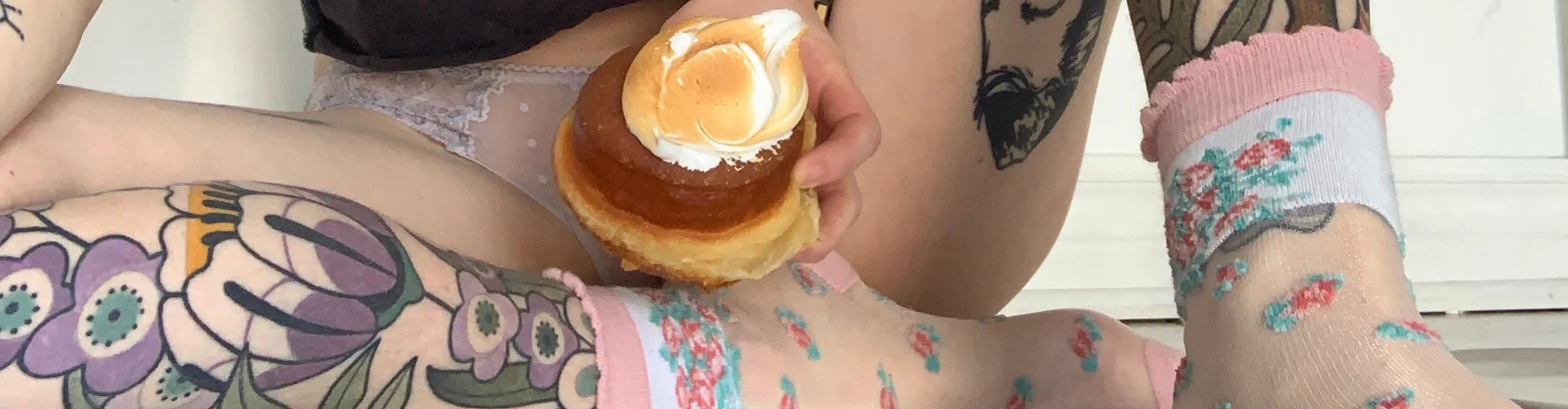 Donut Slut profile banner