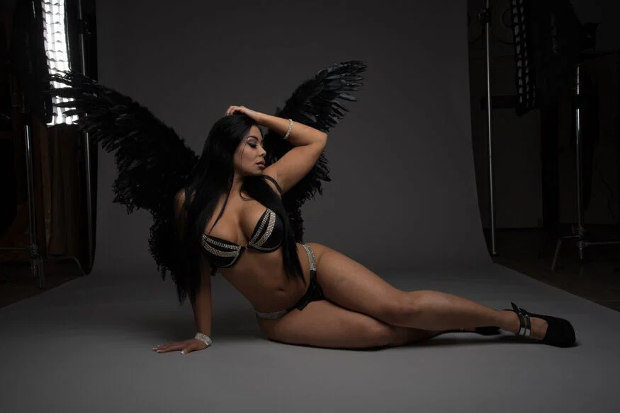 Daisy Gomez profile banner