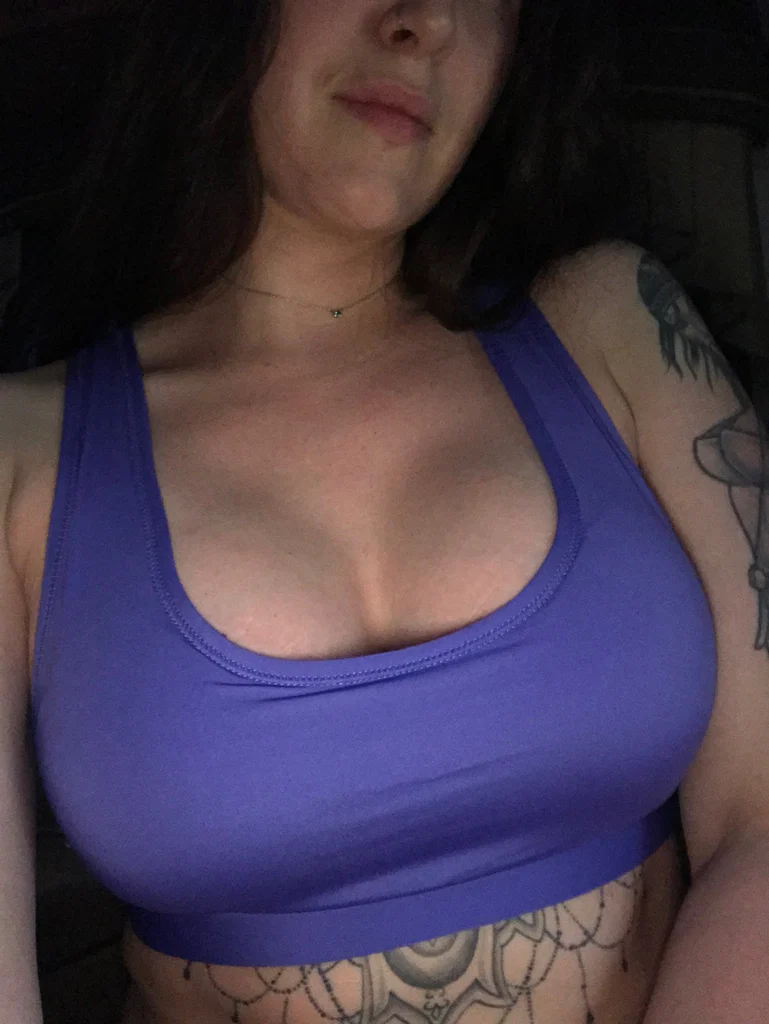 Rae's avatar