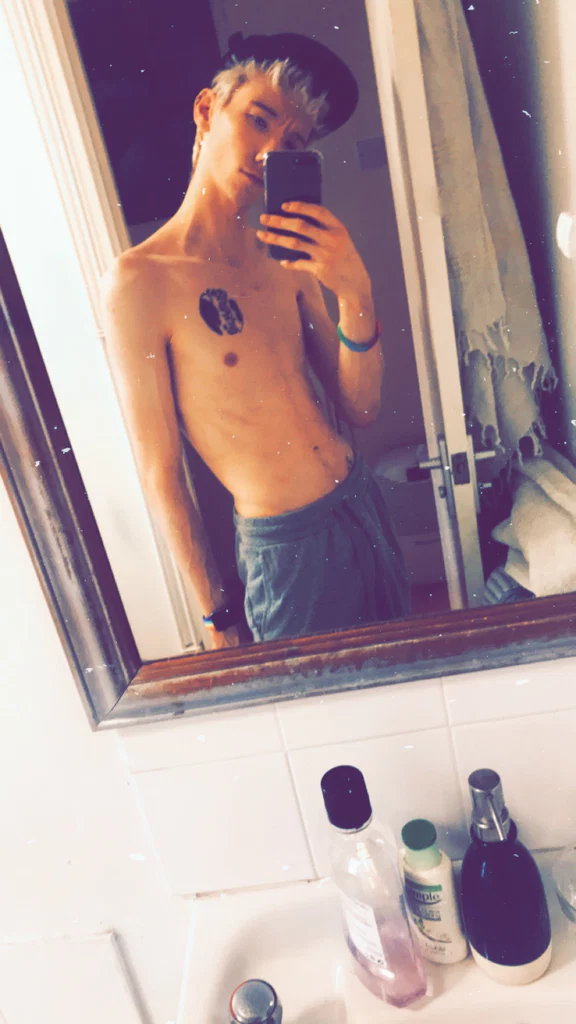 Oscar Wyde's avatar