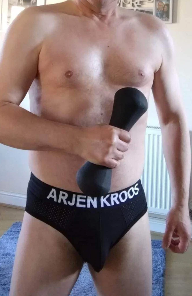 Carlos Artistic Nude's avatar