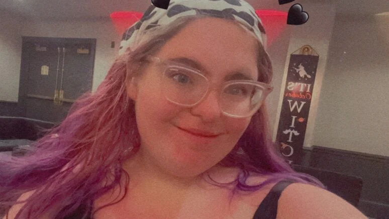 🦋𝐻𝑜𝓅𝑒🦋's avatar
