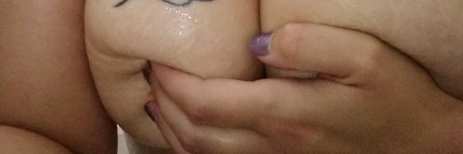 Luna moon profile banner